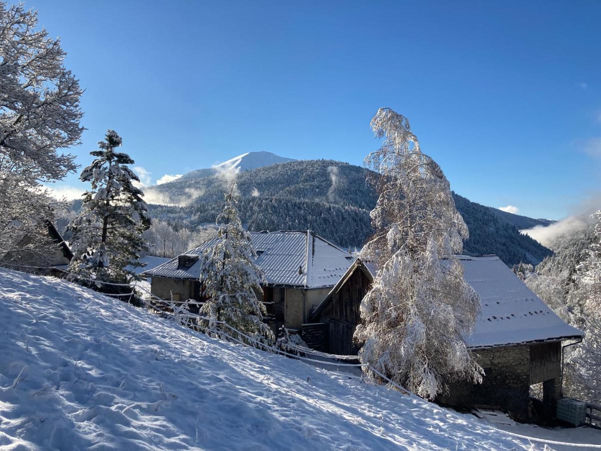 Au Diapason Chambres D'Hotes Montagne Auzet Luaran gambar