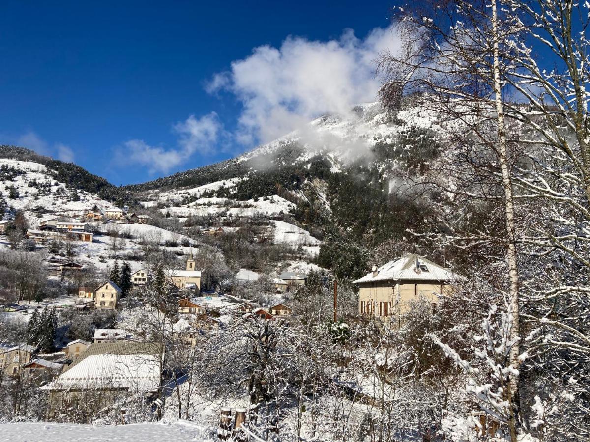 Au Diapason Chambres D'Hotes Montagne Auzet Luaran gambar